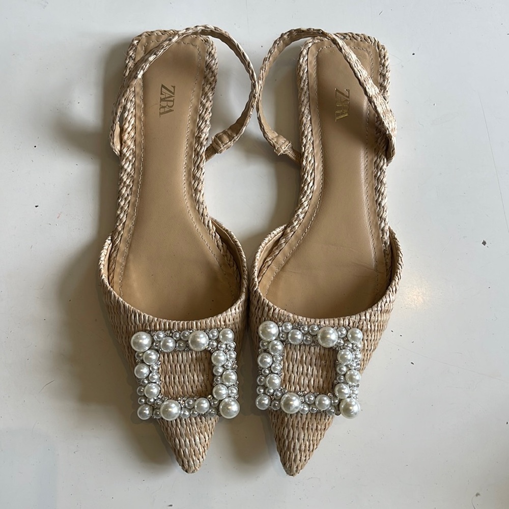 Zara pearl embellished flats size 38/7